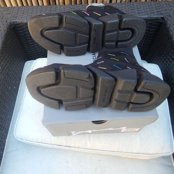 Balenciaga sock shoes - Picture 1 of 8